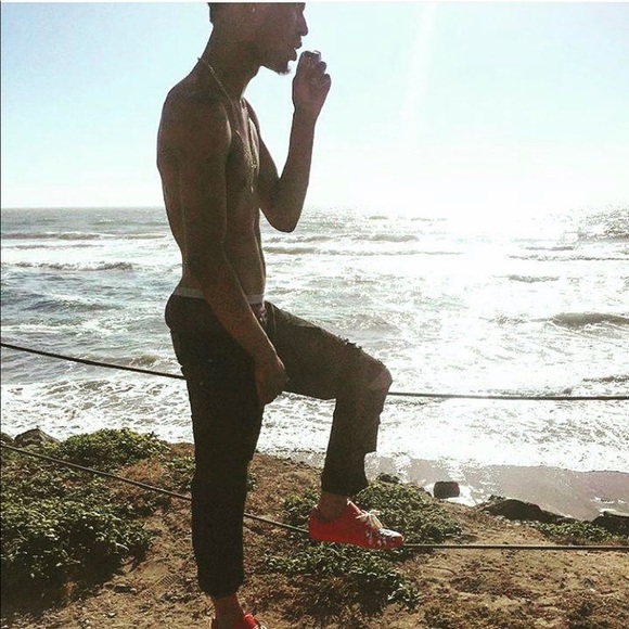 Meet your Posher, Montrell - Picture 1 of 1